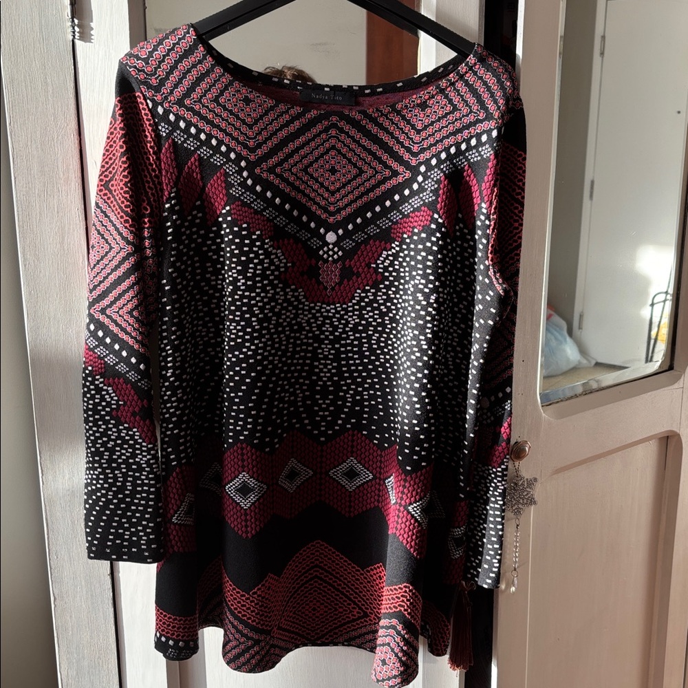 NADYA TOTO Long sleeve Mini Dress may be worn with leggings XL but more size L